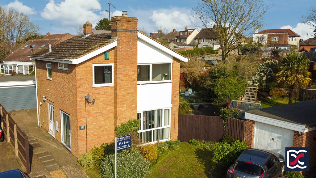 38 Fallow Walk, Kingsthorpe FOR SALE David Cosby Estate Agents