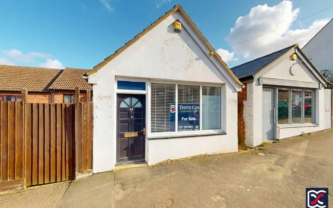 Station Road, Woodford Halse