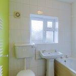 DavidCosbyCharteredSurveyors&EstateAgents PINEWOOD,BLETCHLEY Bathroom