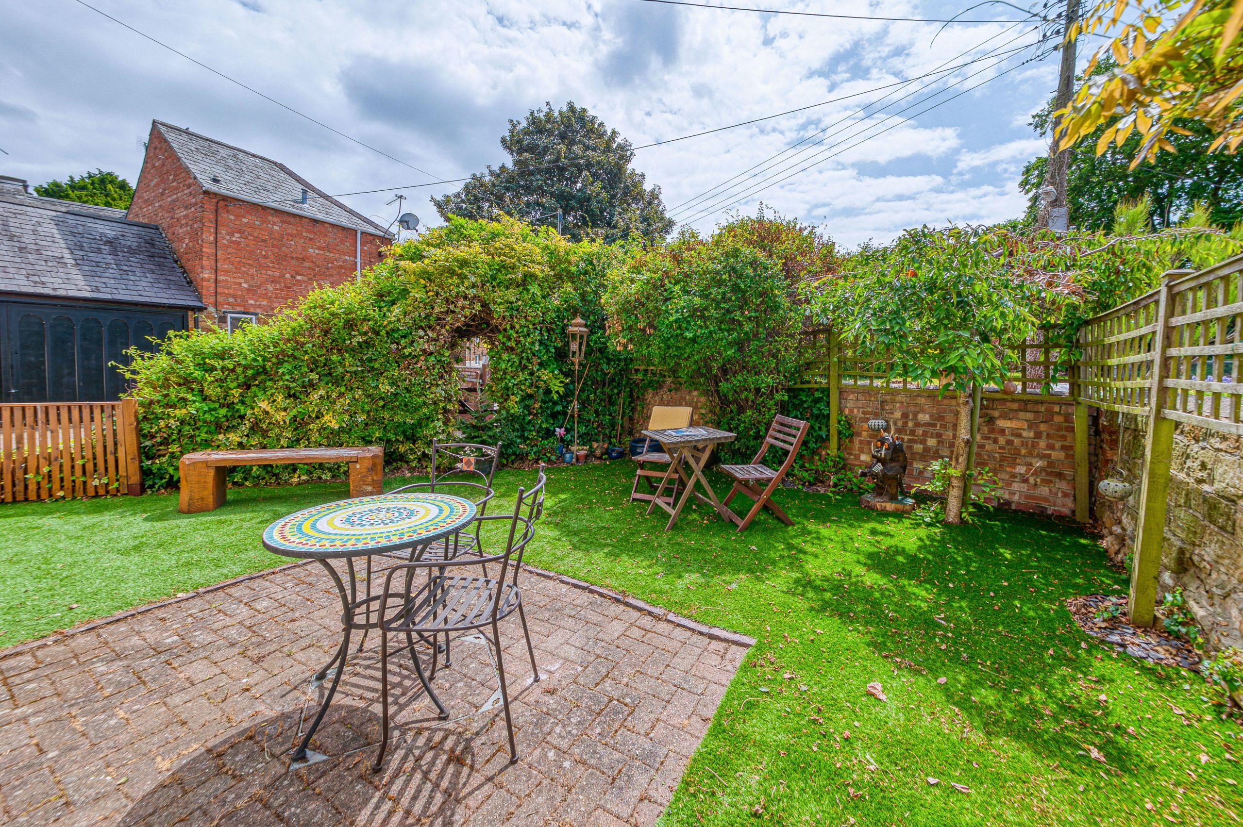 Family Cottage, Kislingbury, Northamptonshire FOR SALE
