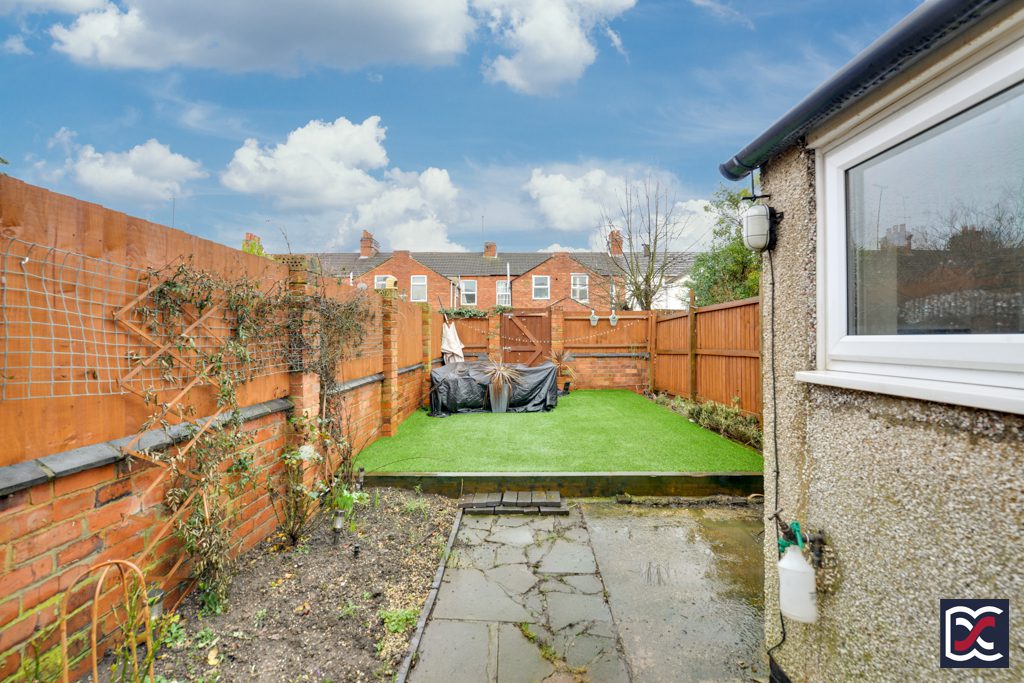 68 Euston Road, Northampton David Cosby Estate Agents