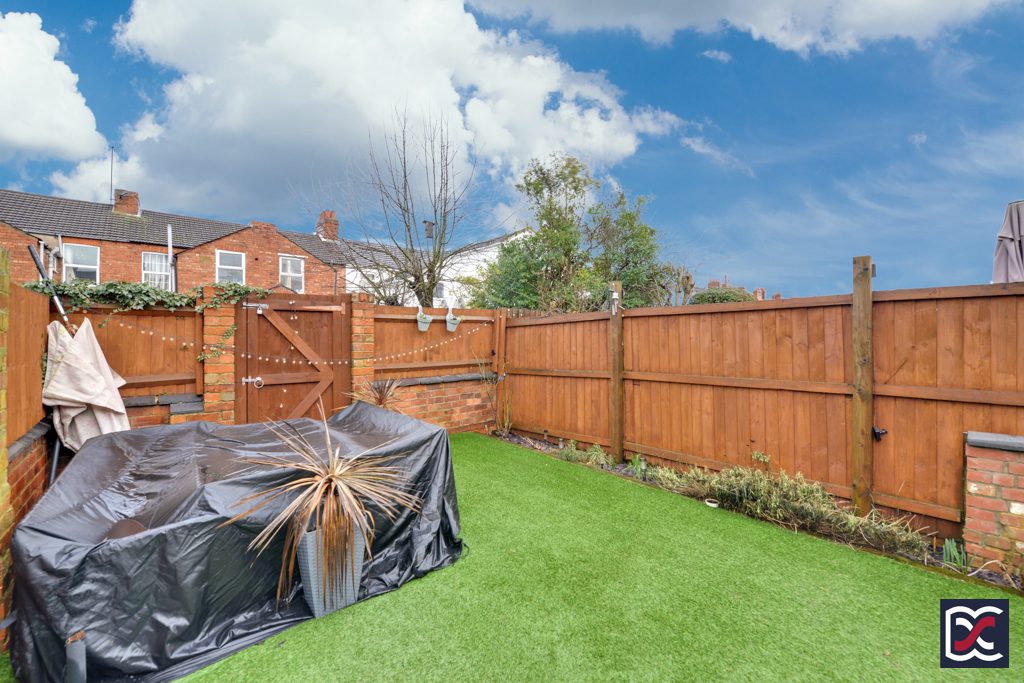 68 Euston Road, Northampton David Cosby Estate Agents