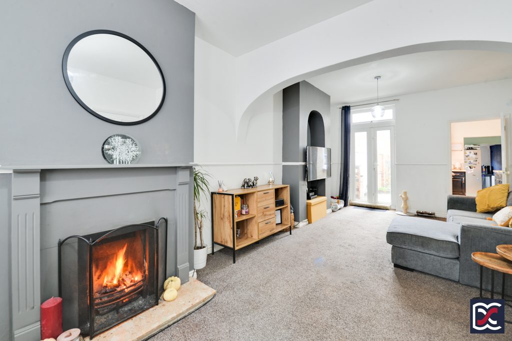 68 Euston Road, Northampton David Cosby Estate Agents