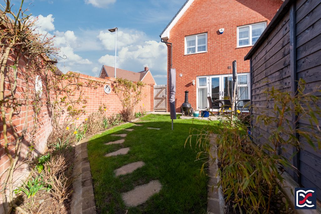 Stonemason Close, Woodford Halse David Cosby Estate Agents