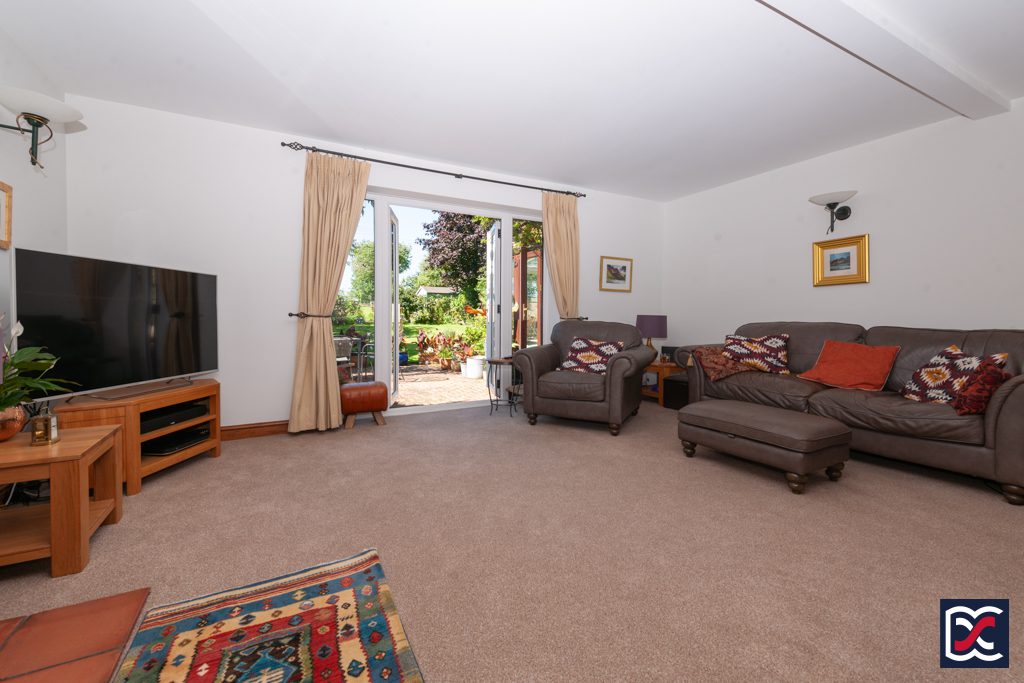 8 The Green, Church Stowe David Cosby Estate Agents