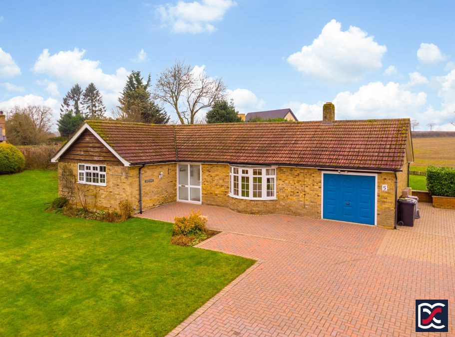 Wappenham Road, Syresham