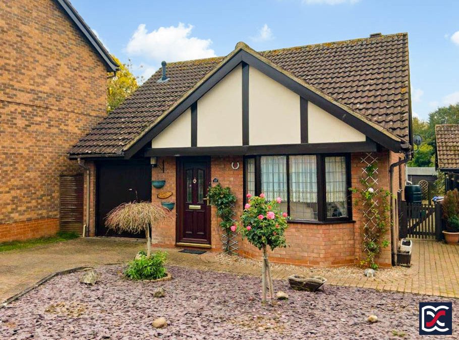 Stuart Close, West Hunsbury, Northampton