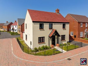 Lamport Green, Towcester